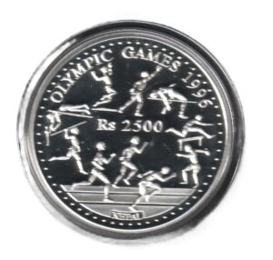 Nepal 2500 rupias Plata 0.999, 155.5g, ø 65mm
